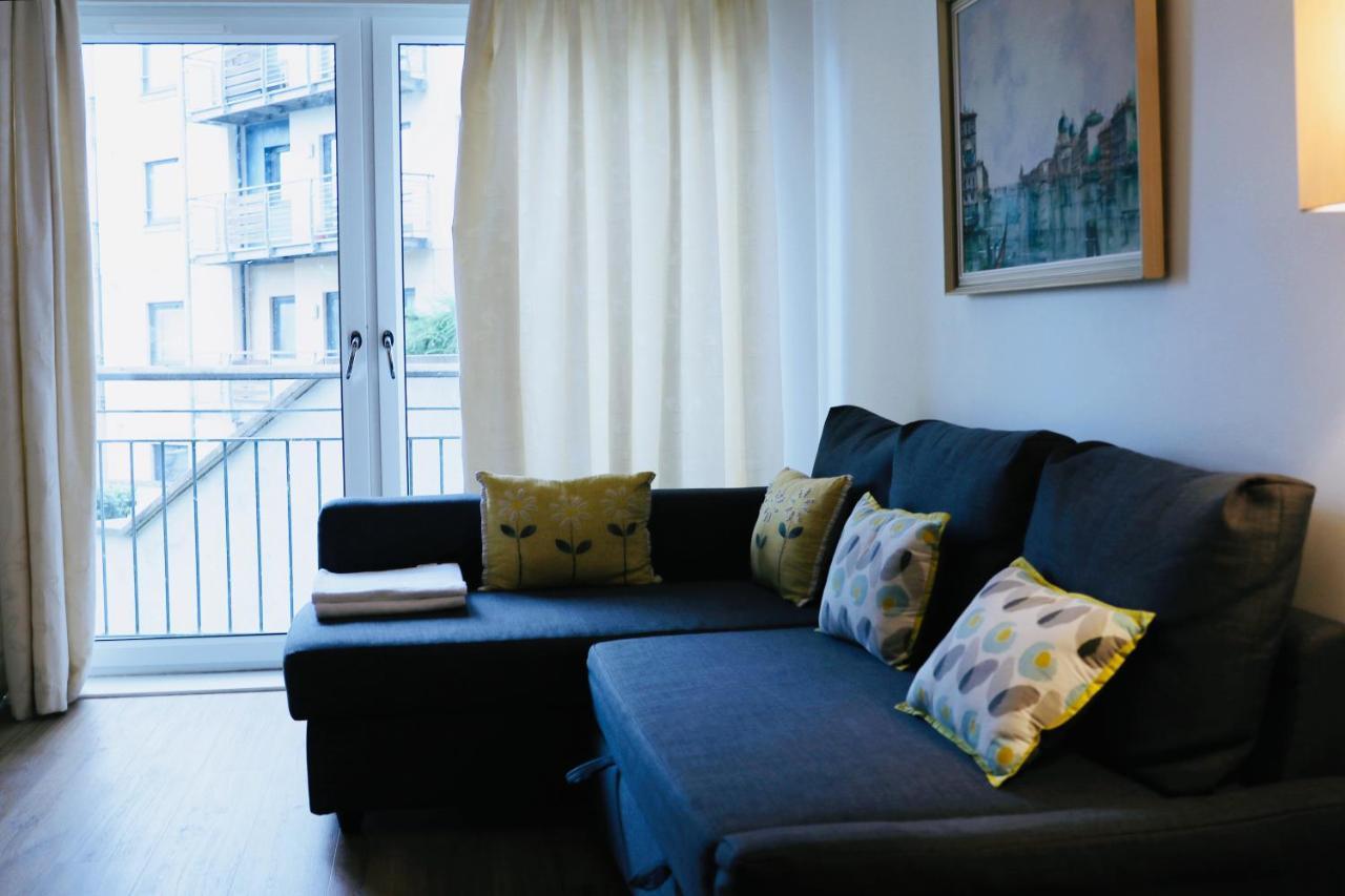 Apartment On Drybrough Crescent 3/6 إدنبرة المظهر الخارجي الصورة