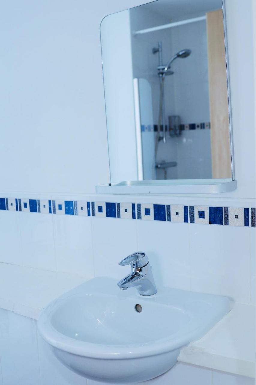 Apartment On Drybrough Crescent 3/6 إدنبرة المظهر الخارجي الصورة