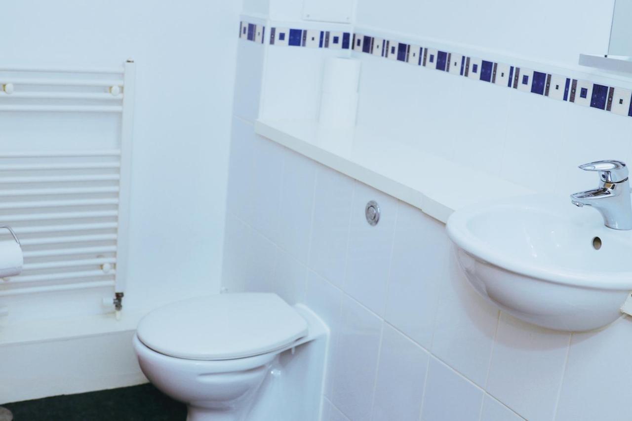 Apartment On Drybrough Crescent 3/6 إدنبرة المظهر الخارجي الصورة